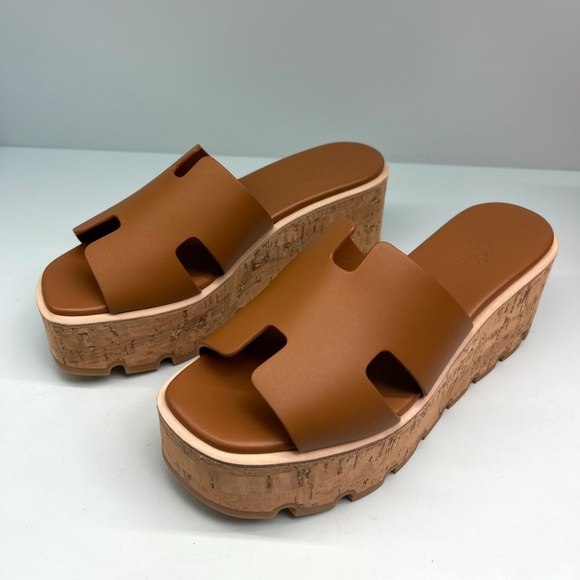 Hermes Shoes - Hermes Eze 30 Tan 38